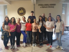 Towards More International PhD Education