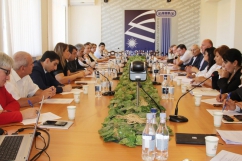 Աշխատաժողով՝ «Հեռավար ուսուցման ուսումնական գործընթացի կատարելագործման հիմնախնդիրները» թեմայով
