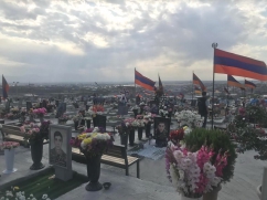 The Yerablur plateau is still not silent a year after the war