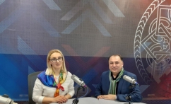 Декан МНОЦ НАН РА Атом Мхитарян на обсуждении проекта закона 
