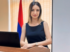 «Իրավագիտության ամբիոնի դասախոսների պրոֆեսիոնալիզմը և ուսումնամեթոդական ծրագիրը լիարժեք հնարավորություն են տալիս ուսանողին ստանալու որակյալ ակադեմիական կրթություն», - ԳԿՄԿ շրջանավարտ Նոննա Համբարձումյան